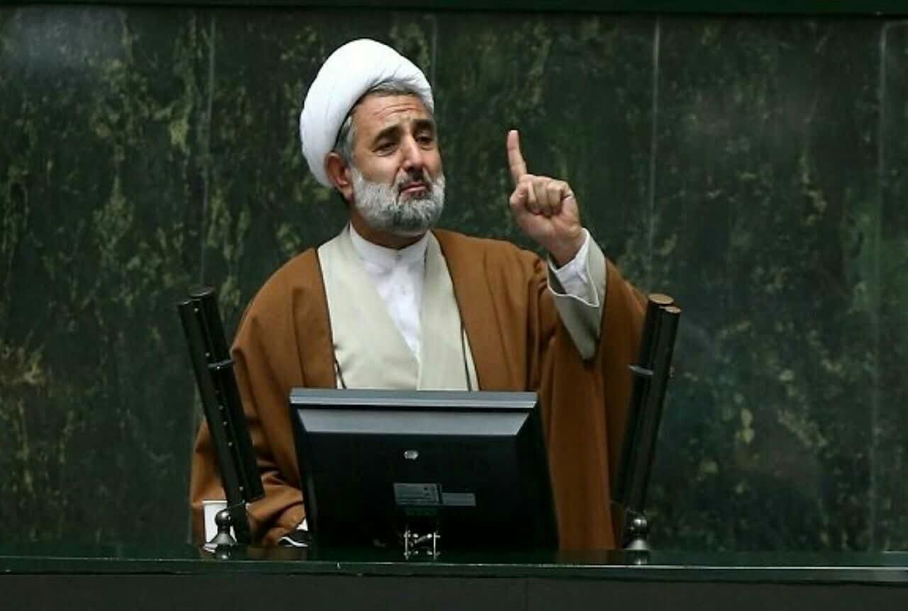 مردم نتیجه فعالیت‌های دولت و مجلس را به نحو محسوس  در زندگی خود حس نمی‌کنند