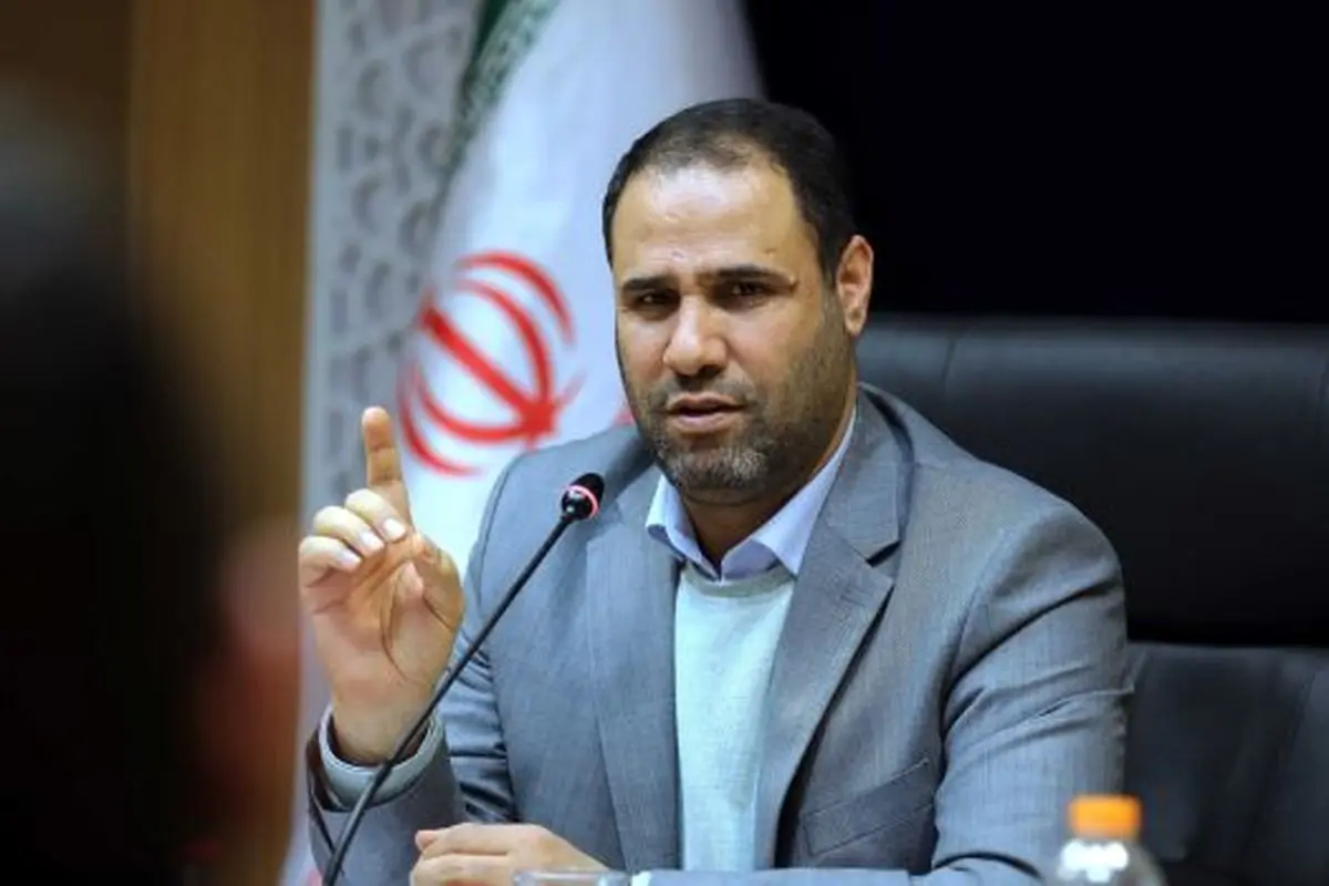 اگر در گذشته بمانیم محکوم به شکست هستیم