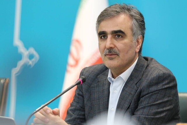 بیش از ۱۰۰ میلیارد دلار منابع ارزی  بلوکه شده داریم