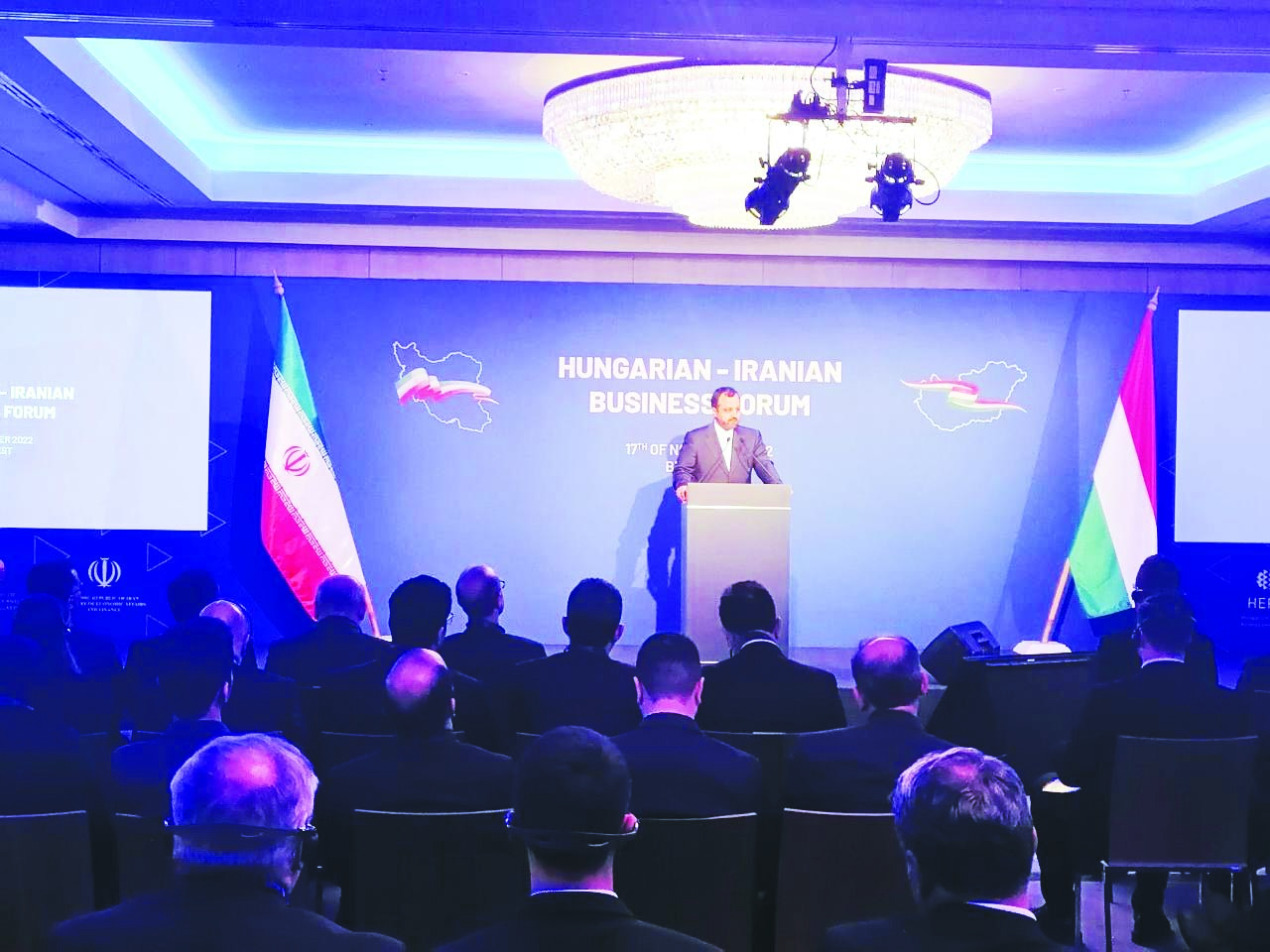 وزیر اقتصاد اعلام کرد؛ رتبه نخست ایران از نظر ذخایر نفت و گاز در جهان