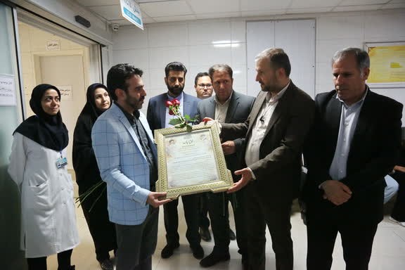 تجلیل از سفیدپوشان اسوه مهربانی در روز پرستار