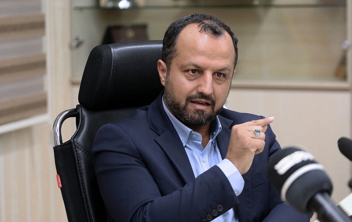 سخنگوی اقتصادی دولت خبر داد: میزان افزایش حقوق کارمندان بین ۱۵ تا ۲۵ درصد خواهد بود