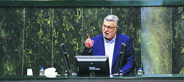 با تمام ظرفیت به دنبال اجرای پزشک خانواده و نظام ارجاع هستیم