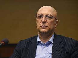 نباید اجازه دهیم نخبگان به راحتی از کشور مهاجرت کنند