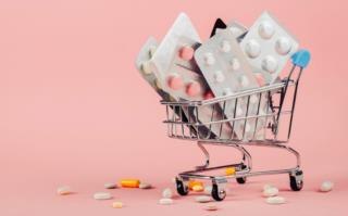 با یک سال و هشت ماه تأخیر؛ آغاز رسمی فروش اینترنتی دارو از یک ماه آینده